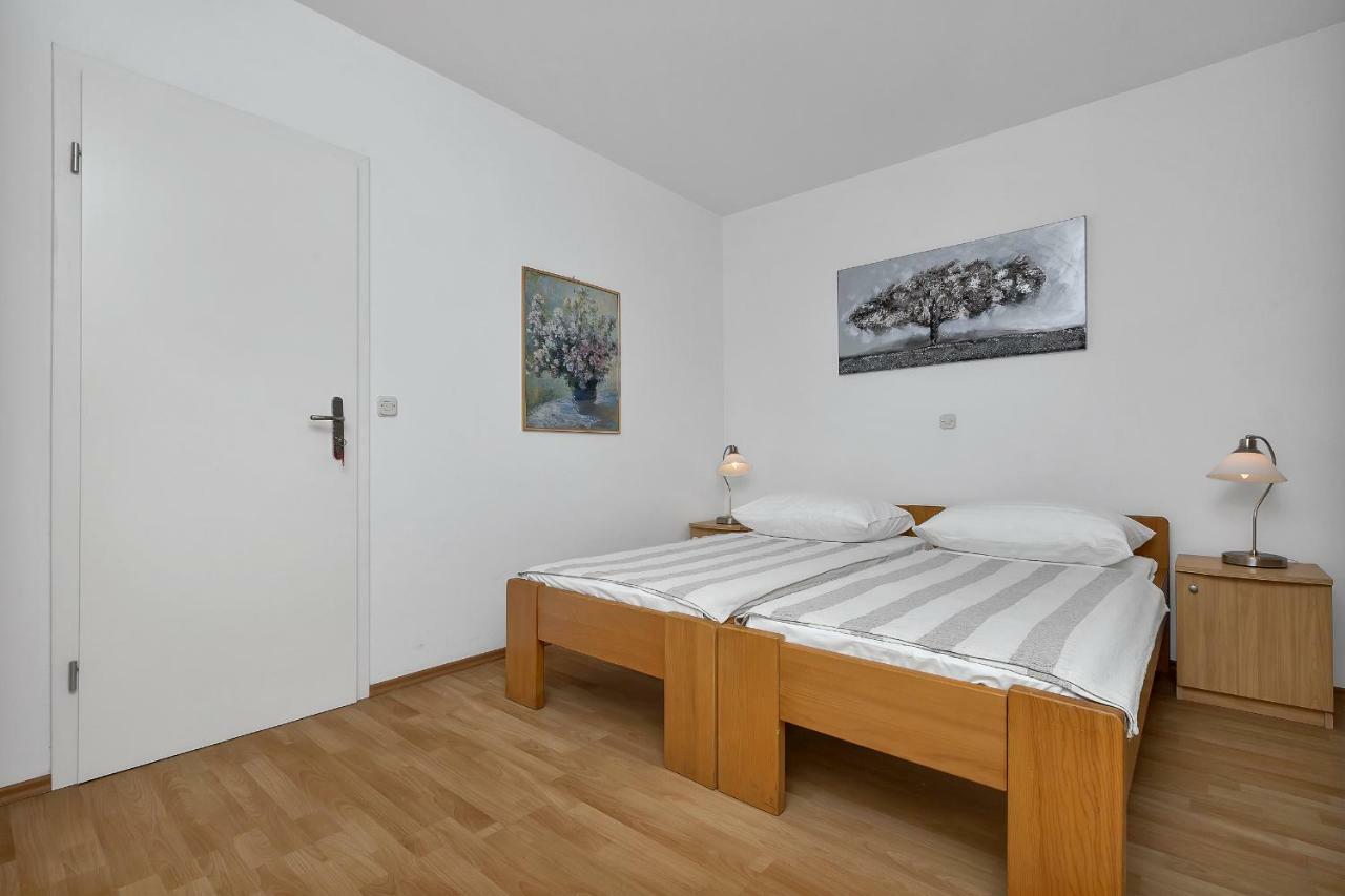 Apartments Marija Makarska Exterior foto