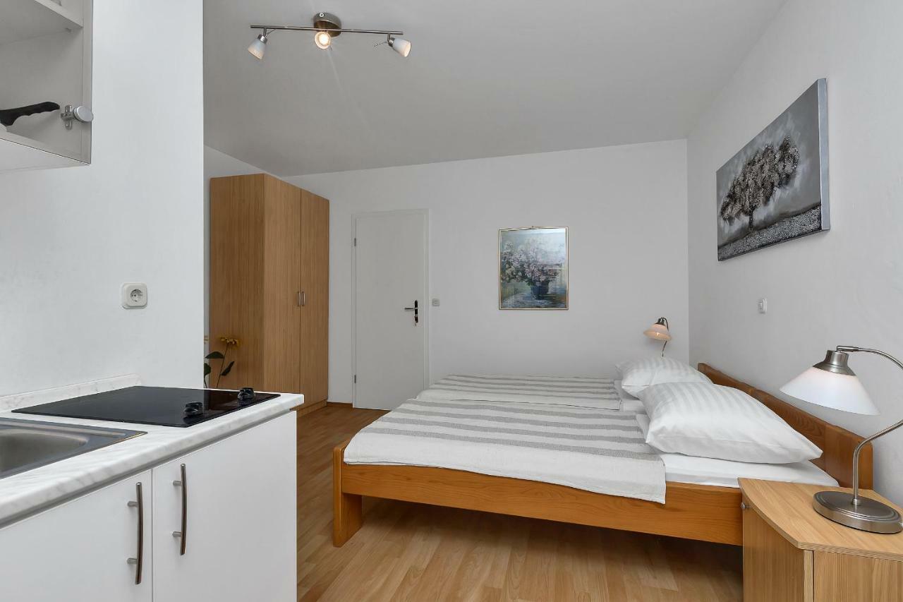 Apartments Marija Makarska Exterior foto